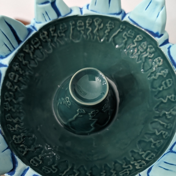 Ursula Trader Sam's Grog Grotto Tiki mug - Picture 4 of 5